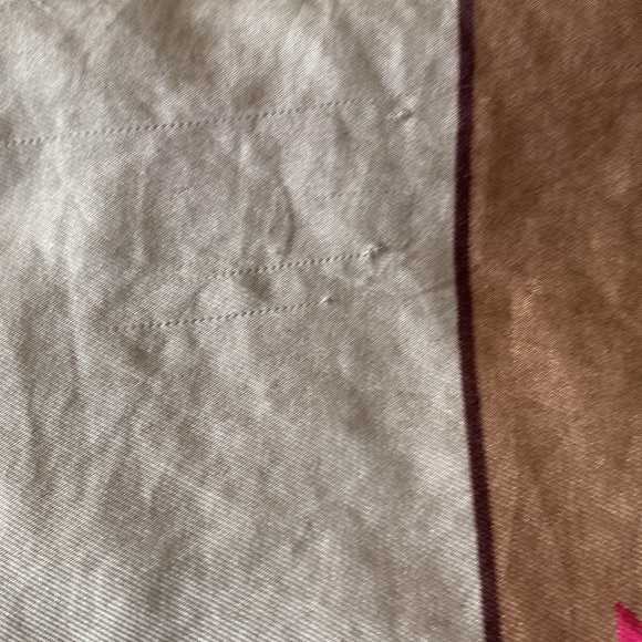 Vintage Victoire Silk Scarf - Picture 3 of 6